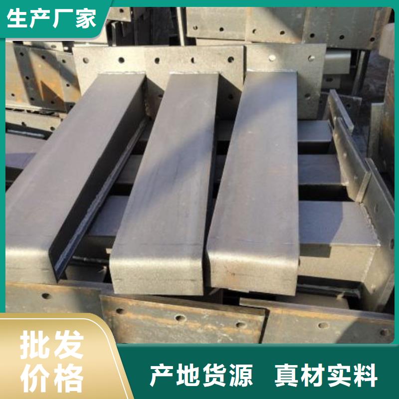 钢板立柱桥梁护栏就选鑫星护栏诚信可靠